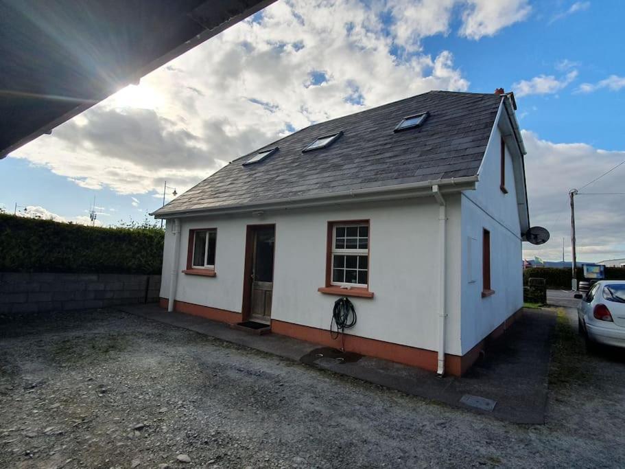 Village - Ring Of Kerry